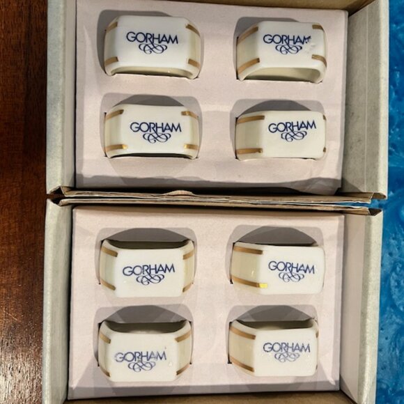 Set of (8) Gorham Vintage Ivory Porcelain and Gold Napkin Rings with Box - Picture 2 of 6